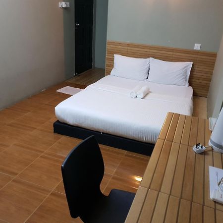 Qing Yun Rest House Gadong 1St Branch Kampong Gadong Ngoại thất bức ảnh